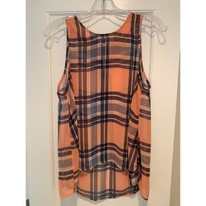 Pink and navy sheer tank top!